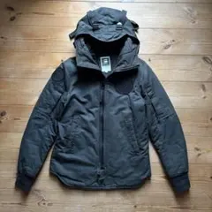 Item thumbnail for item b9736a49-89ce-4cd1-963f-63a089a4278d