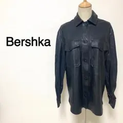 Bershka ブラックカラー フェイクレザージャケット