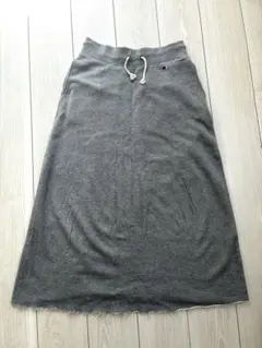 チャンピオン　スウェットスカート