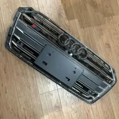 Audi SQ5 8R 後期 フロントグリル 8R0853651AD - メルカリ