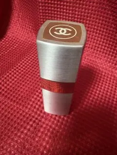 CHANEL N°19 EAU DE TOILETTE SPRAY