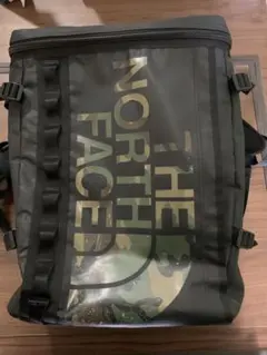 THE NORTH FACE リュック ヒューズボックス バックパック 迷彩　黒