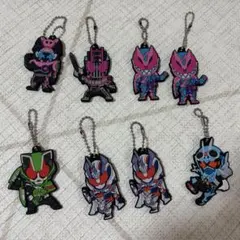 2026年最新】仮面ライダーセイバーラバーキーホルダーの人気アイテム