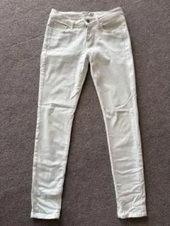 Item thumbnail for item e0a86e78-9701-4e48-bffe-28e1475125c8