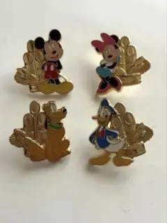 ディズニーストア お正月ピンバッジ セット 門松