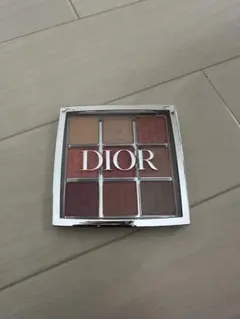 DIOR バックステージアイパレット 007コーラル
