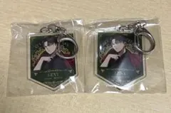 進撃の巨人　リヴァイ　アクリルキーホルダー