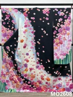 振袖 金駒 金彩 相良刺繍 絞り 銀通し 蝶 桜 身丈159cm MO2960 | Mercari