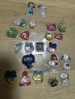 31.たまごっちボンボンドロップシール　 スヌーピーなど