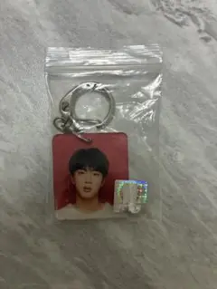 BTS 109 XMAS JIN アクキーのサムネイル