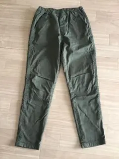 カーキ色裏起毛ストレッチパンツ