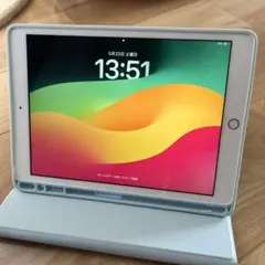 【SIMフリー】iPad7 Cellular 32GB ゴールド ケース付
