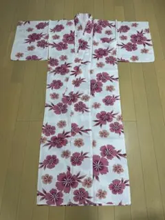 薄ピンク　花柄 浴衣