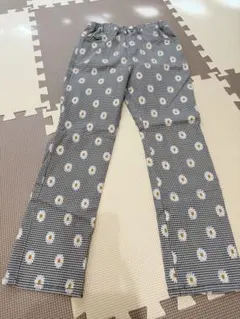 【美品】キッズボトムス　120サイズのサムネイル