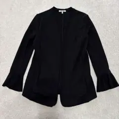THREE DOTS ノーカラージャケット　袖フレア　ブラック