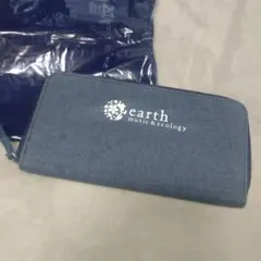 earth music&ecology ダークブルー 長財布