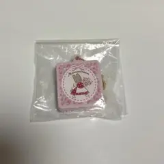 マロンクリーム　クッキー缶チャーム　サンリオ　ガチャ