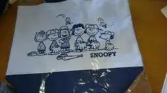 スヌーピーバイカラートートバッグ(白&紺)