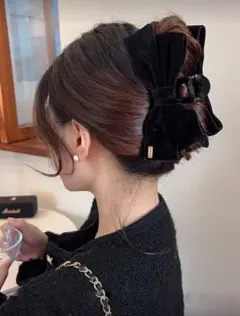 ビッグリボン　バンスクリップ　黒　ベロア調　ブラック　バレッタ　ヘアクリップ