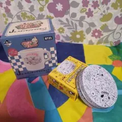 BT21 マグカップとステッカー入缶ケース