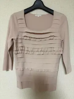 To be chic 七分袖トップスM ピンクベージュのサムネイル
