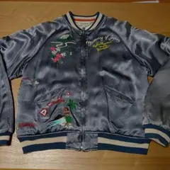 ハリウッドランチマーケット 蝶刺繍スカジャン リバーシブル ハリウッドランチマーケット 蝶刺繍スカジャン リバーシブル