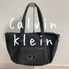 Calvin Klein カルバンクライン　バッグ　かばん　肩掛け　大きめ　黒のサムネイル