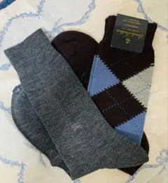 新品 紳士英国製限定ブルックスブラザーズ&バーバリー ソックス2足