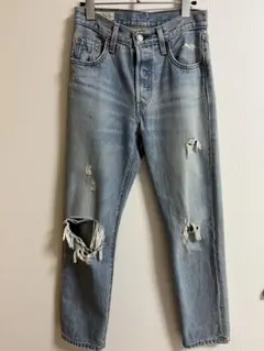 Levi's 501 ダメージ加工ジーンズ