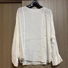 23区　麻　ブラウス　白　クリーニング済み