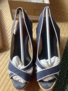 クリスチャンルブタン　サンダル