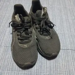 PUMA LQDCELL ブラック スニーカー