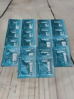 GRACE SOFINA 美白化粧水 乳液 サンプルセットのサムネイル