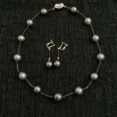 ち*か様 パール・ブラックダイヤモンドネックレス&イヤリング