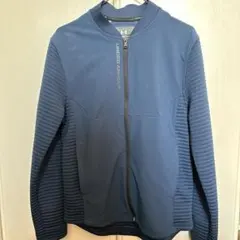 Under Armour ネイビージャケット　sサイズ