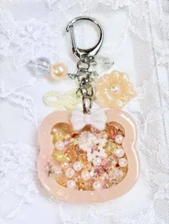 シャカシャカ　シェイカーキーホルダー　レジンキーホルダー　クマ　パステルオレンジ