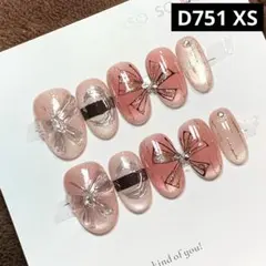 【高品質】現品ネイルチップ　ショートオーバル　ぷっくり蝶々アートマグネットピンク