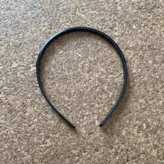 キラキラ付きブラックカチューシャ