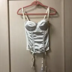新品　ブライダル用インナービスチェ