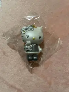 ハローキティ　モノクロガーリー　チャーム