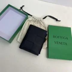 BOTTEGA VENETA カセットイントレチャート 二つ折り財布 中古