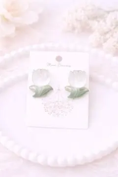 No.2598 咲いた咲いた❀.*チューリップのお花耳飾り(clear)