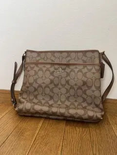 【最終値下】COACH ショルダーバッグ ブラウン コーチ　シグネーチャー
