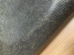 OMU様専用　牛革　本革　レザークラフト　ブラック　ゴールド　型押し　イタリア製