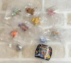 【新品未使用】ドラクエ　めじるしチャーム　セミコンプ　9種セット