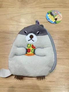 マーモットのもっとっと フードファイトポーチ　ピザを食べるチャンキー