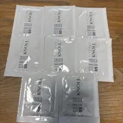 【8個セット】スティーブンノル モイスチュアソフニング エマルジョン サンプルのサムネイル