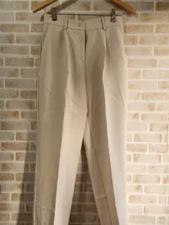 【タグ付き】クラシカルエルフ　タック入りセミワイドパンツ　エクリュ　Mサイズ