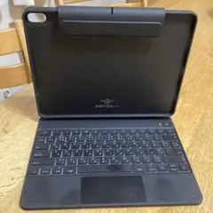 iPad用トラックパッド付きキーボードカバー