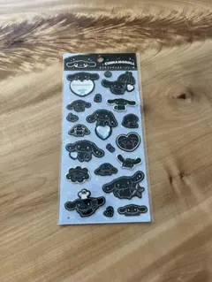 サンリオ　モノクロ　キラキララインストーンシール　シナモン